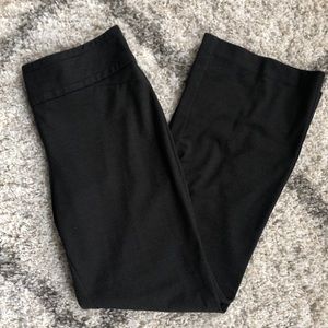 ✨5/$25✨ NY&CO 7th Avenue Pull On Pants. Size L